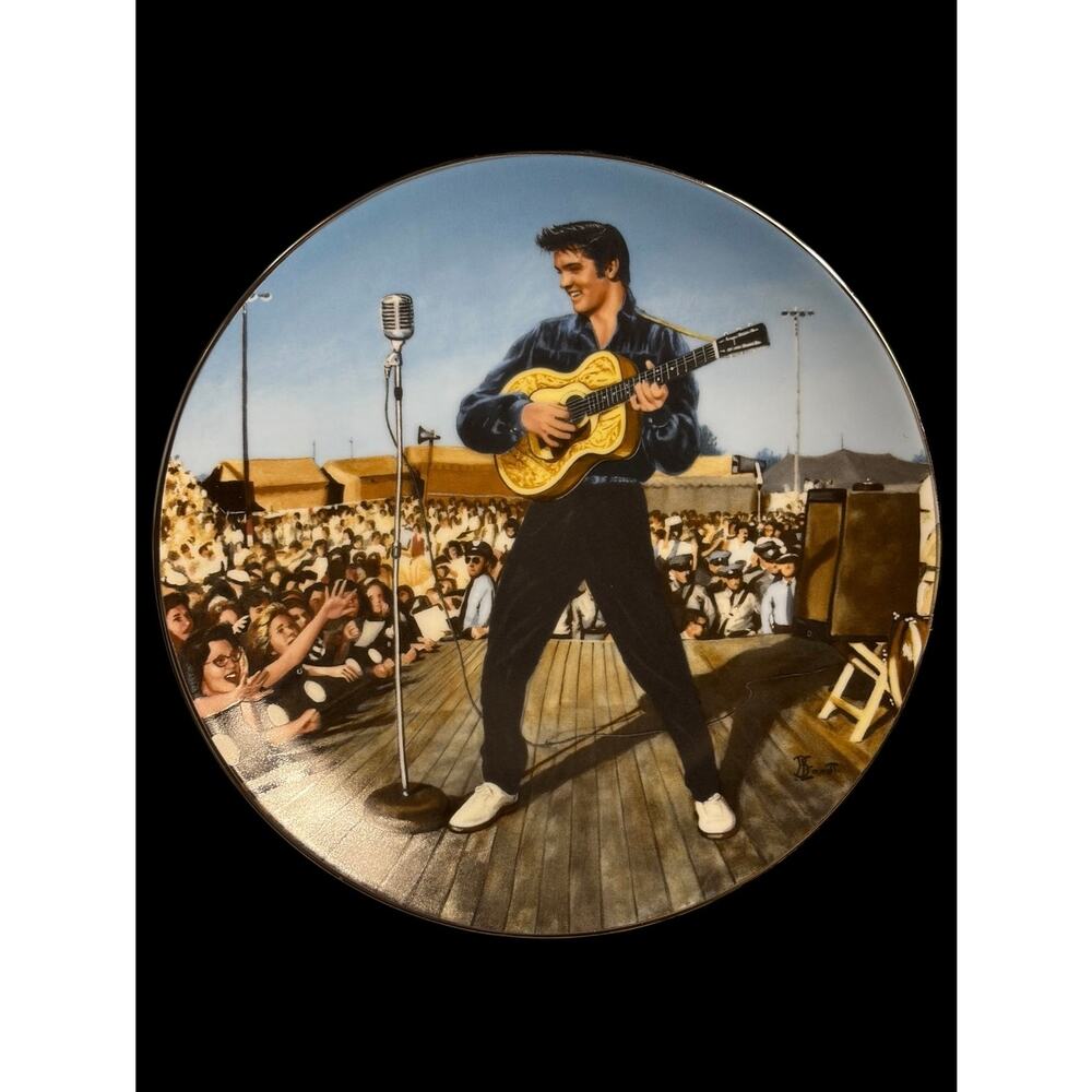 1991 Elvis Presley Back in Tupelo, 1956 Delphi Limited Edition Collector Plate